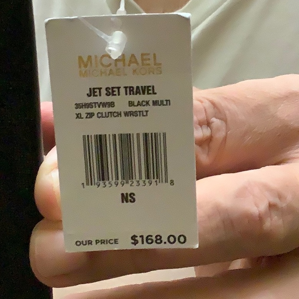 Michael Kors Wristlet - Picture 3 of 6